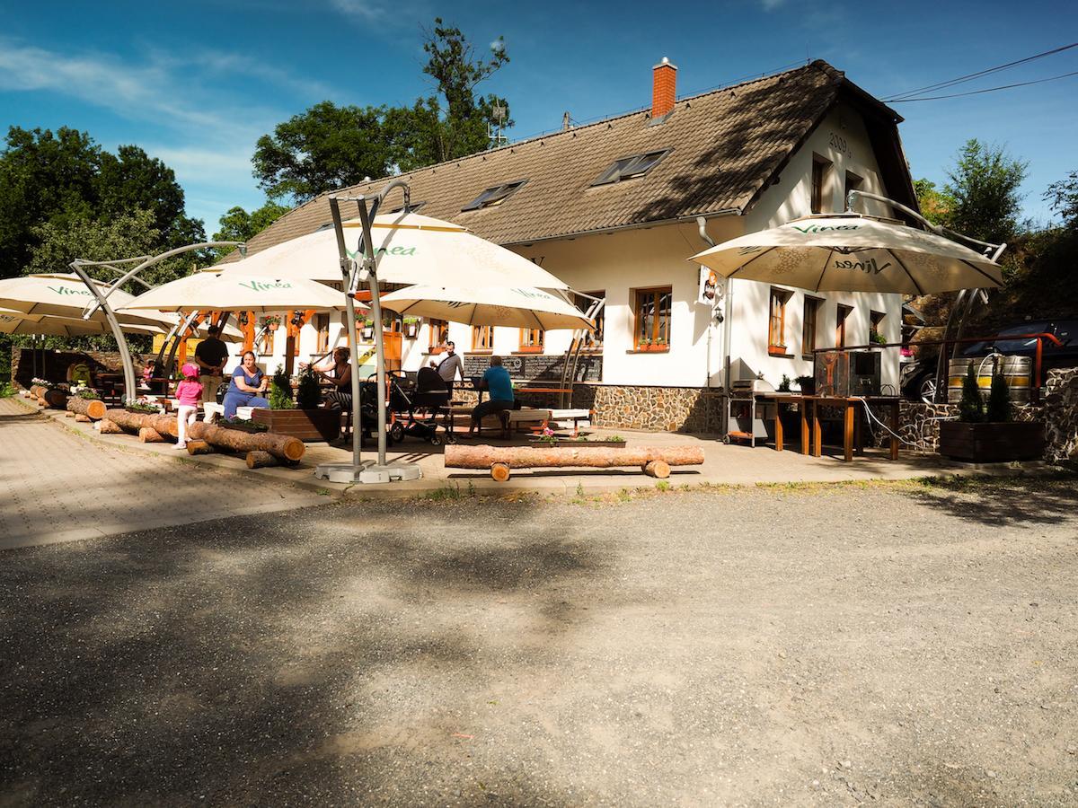 Penzion U Lavky Kvetnice Luaran gambar
