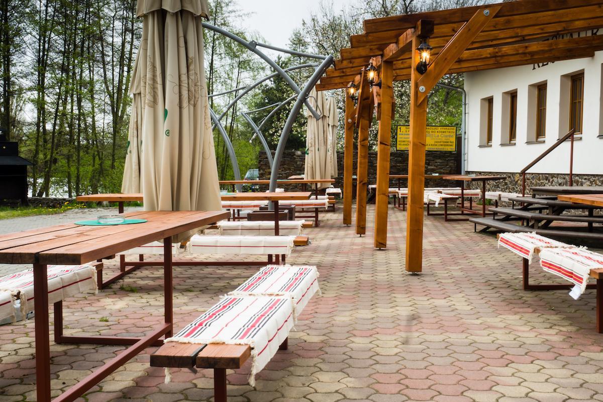 Penzion U Lavky Kvetnice Luaran gambar
