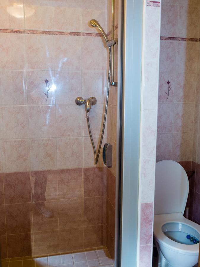 Penzion U Lavky Kvetnice Luaran gambar